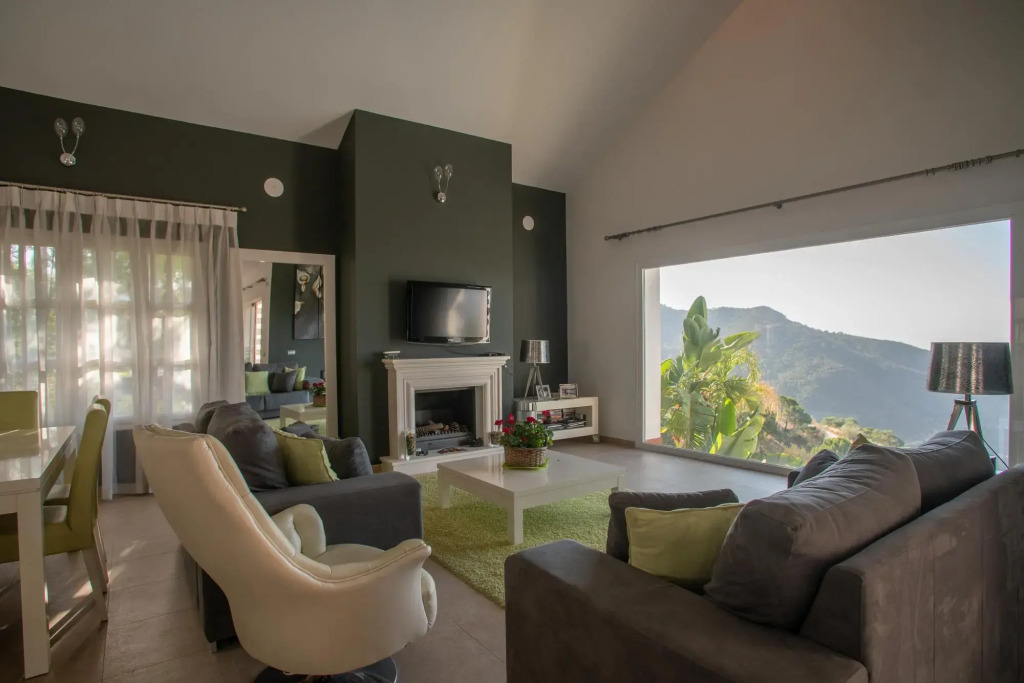 Villa Valentine - Luxury Private Mountain Oasis
