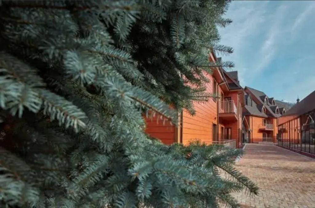 Апартаменты в отеле Red wood