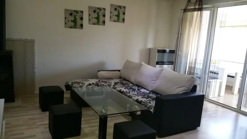 Apartment "sunny" Near the Center and Beach