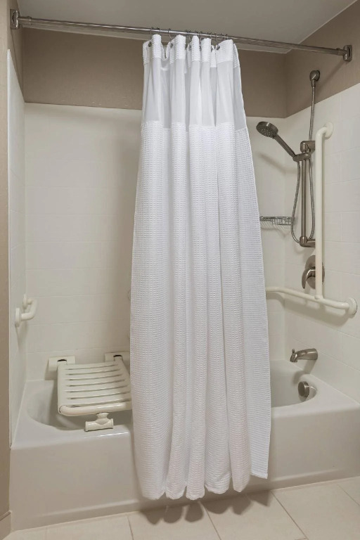 Fairfield Inn & Suites by Marriott Syracuse Carrier Circle