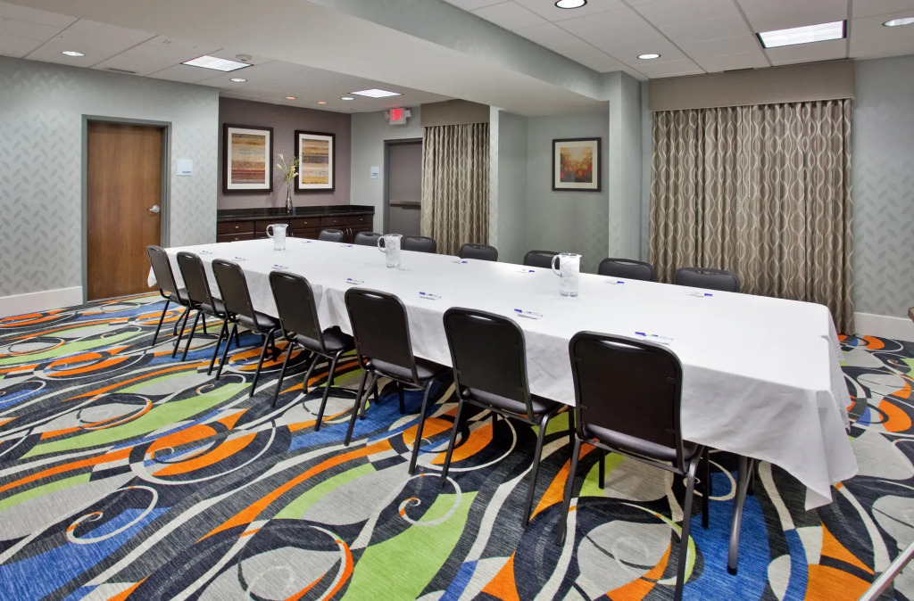 Holiday Inn Express Hotel & Suites Festus-South St. Louis by IHG