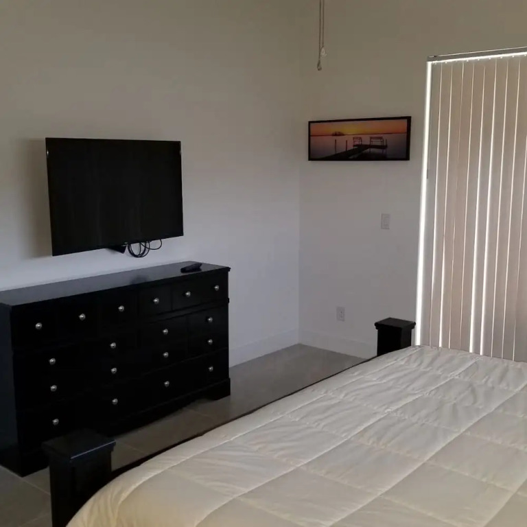 Stunning New Home in Cape Coral Florida