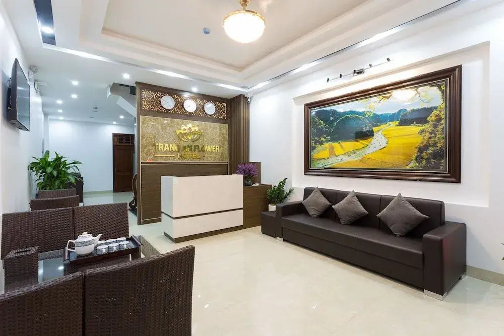 Trang An Flower Hotel