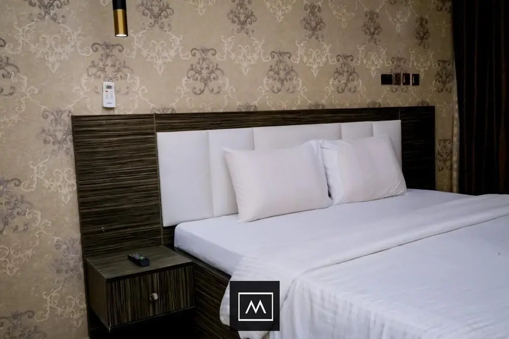 Mo-House Hotels and Apartments