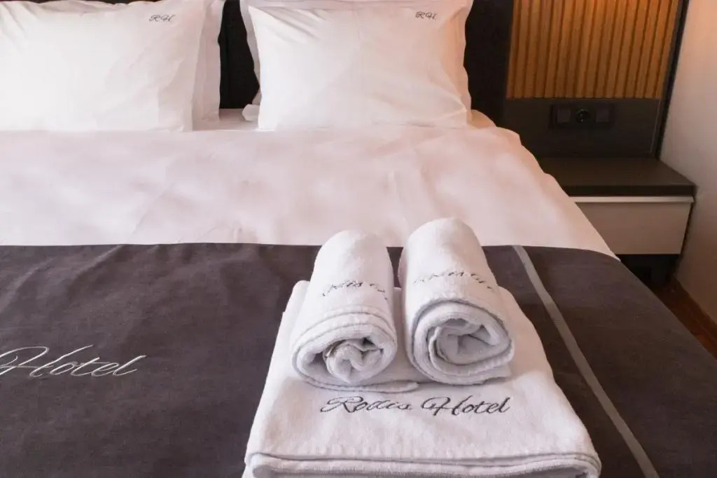 Rodis Hotel