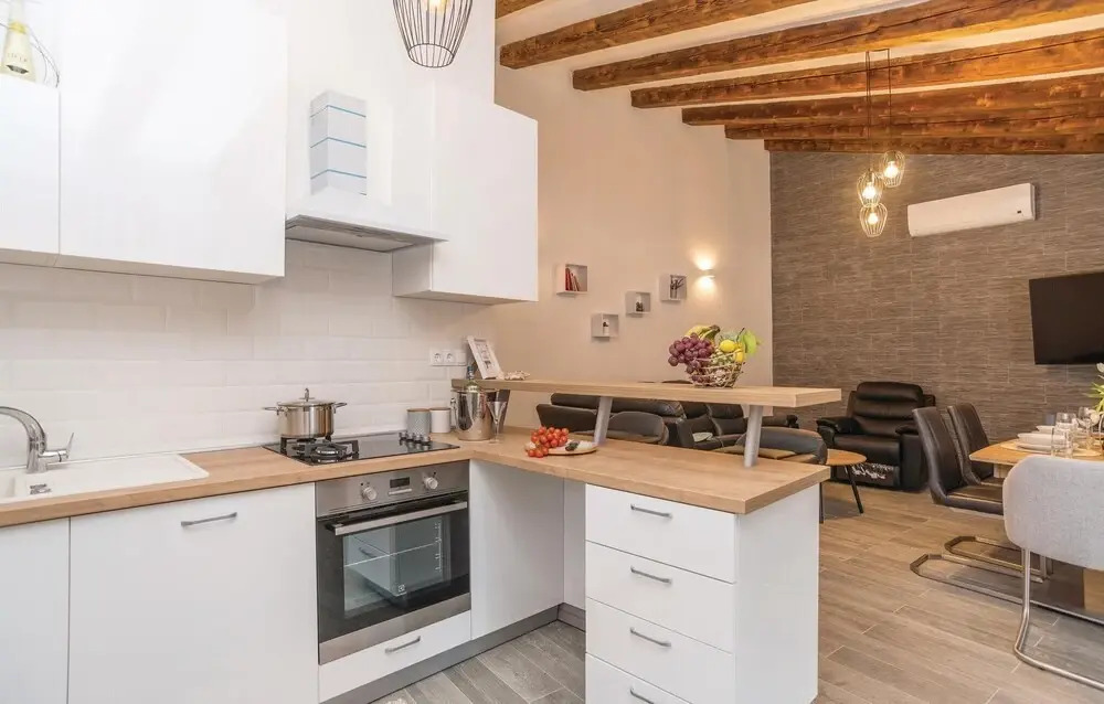 Amazing Home in Pakostane With 2 Bedrooms, Wifi and Outdoor Swimming Pool