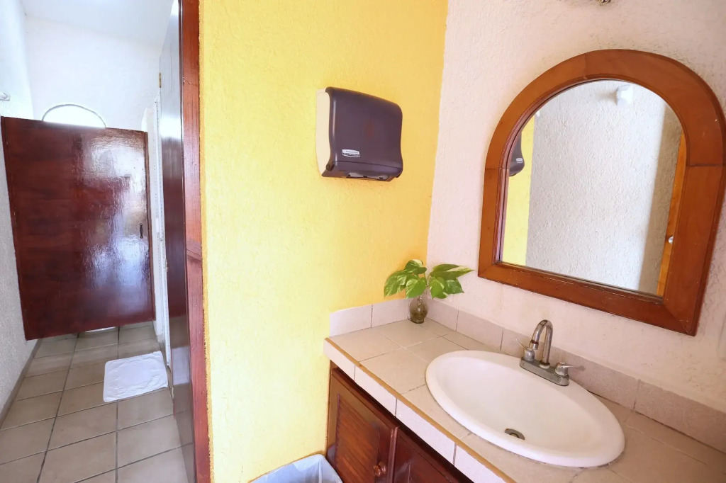 Hotel Bosque Caribe, 5th Av. zone