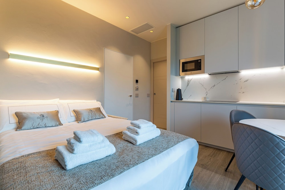 MW Apartments