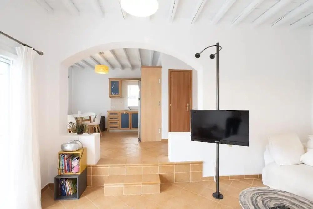 Dreamscape 3-Bedroom Mykonos Hideaway