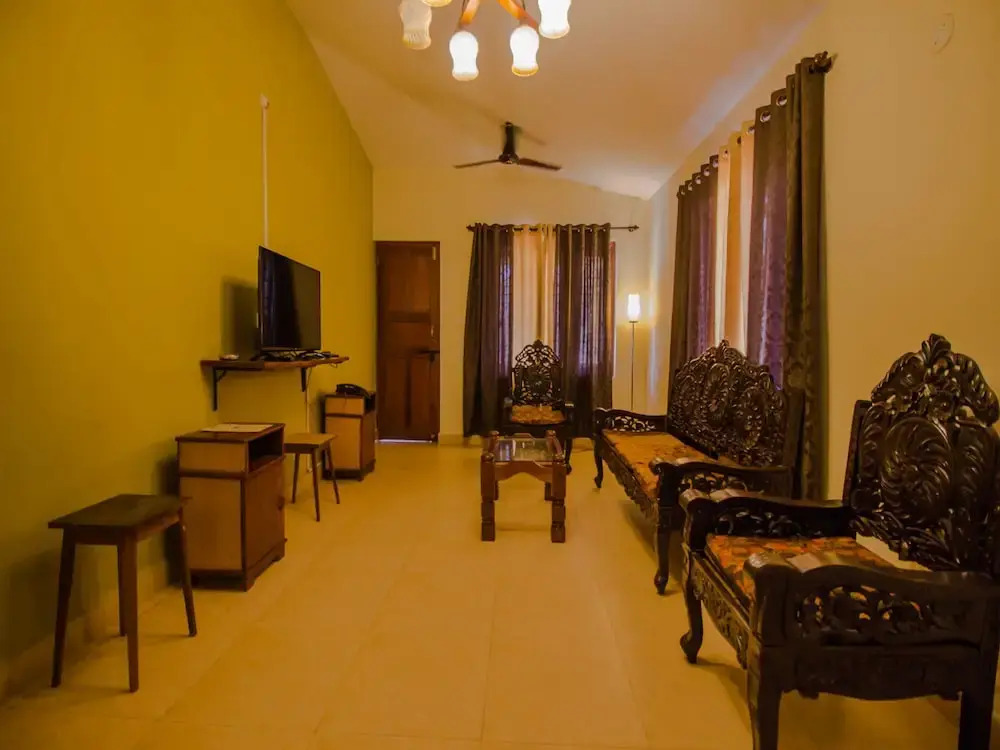 OYO 13854 Home Elegant 2BHK Calangute