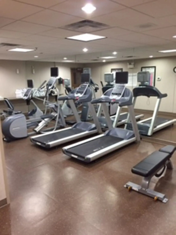 Holiday Inn Express Hotel & Suites Mankato East by IHG
