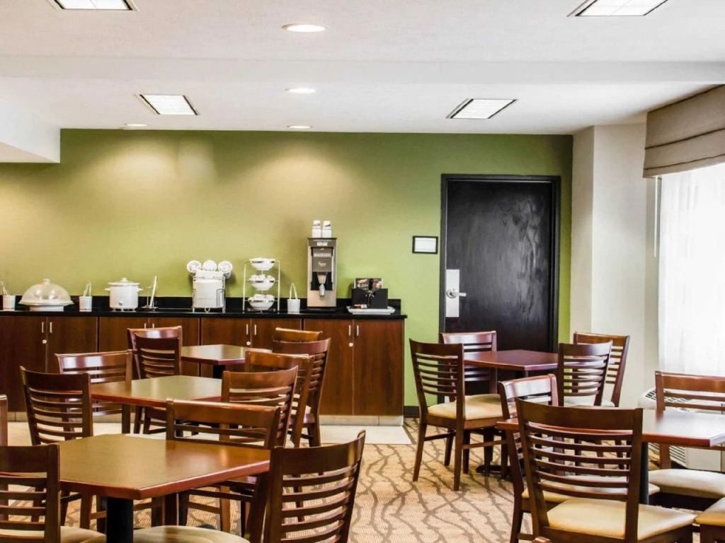 Sleep Inn & Suites Columbus, NE