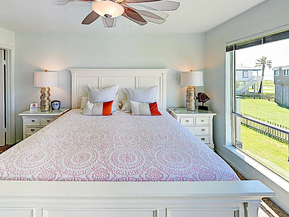 New Listing! Updated W/ Decks, Walk To Beach 2 Bedroom Home