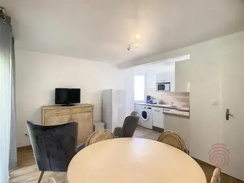 Apartment Le Relais De Manon, 16 Ave Alphonse Daudet 15