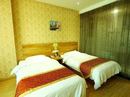 Taiyuan Huazhong Apartment