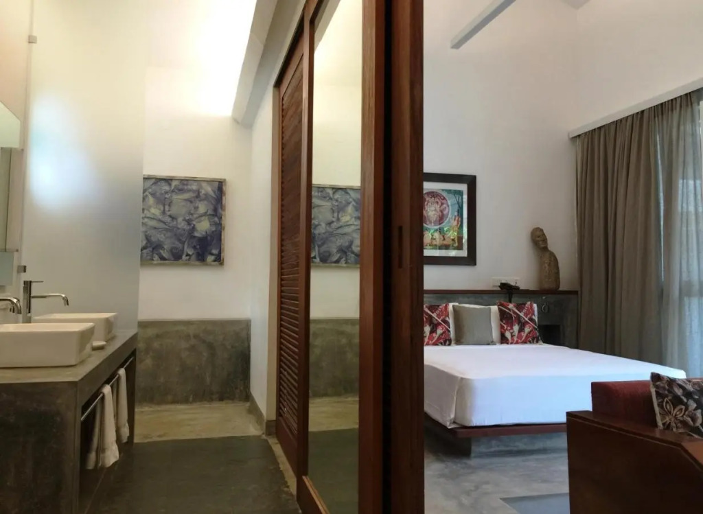Trinity At Fort Cochin