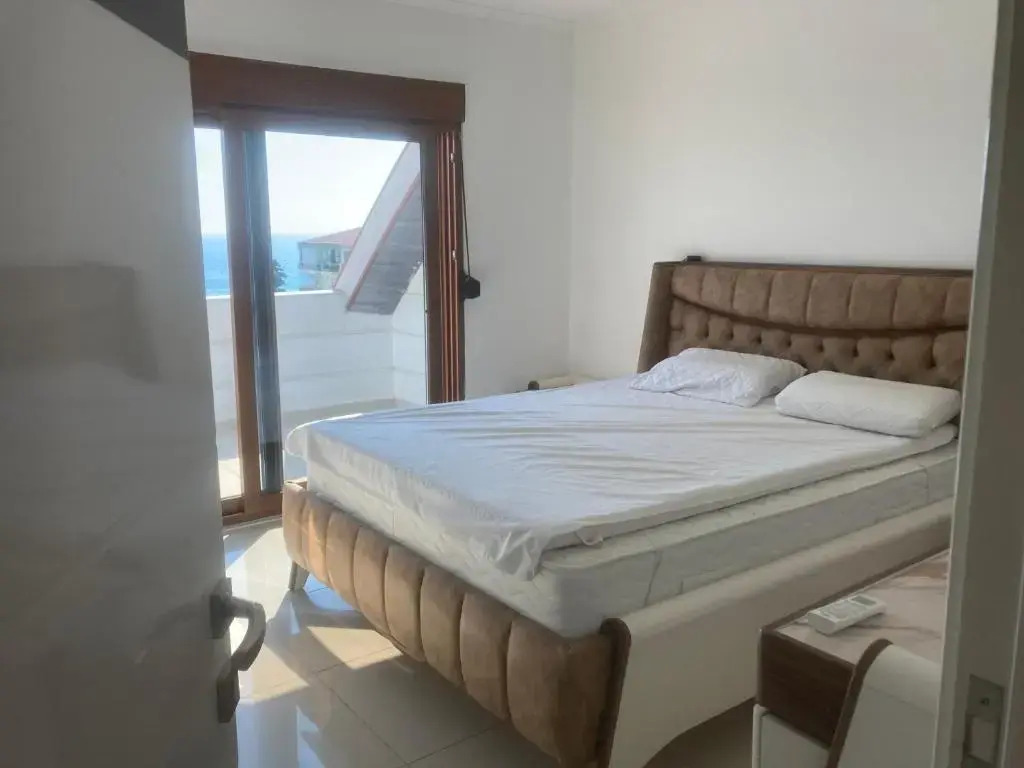 NorthStar LUXURY DUPLEX SEE VIEW 100m BEACH 2 bedrooms, 2 bathrooms, living room sofa 2 terraces, 1 balcony high floor Alanya Kestel