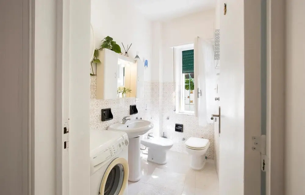 Stunning Home in Villa San Giovanni With 4 Bedrooms and Wifi