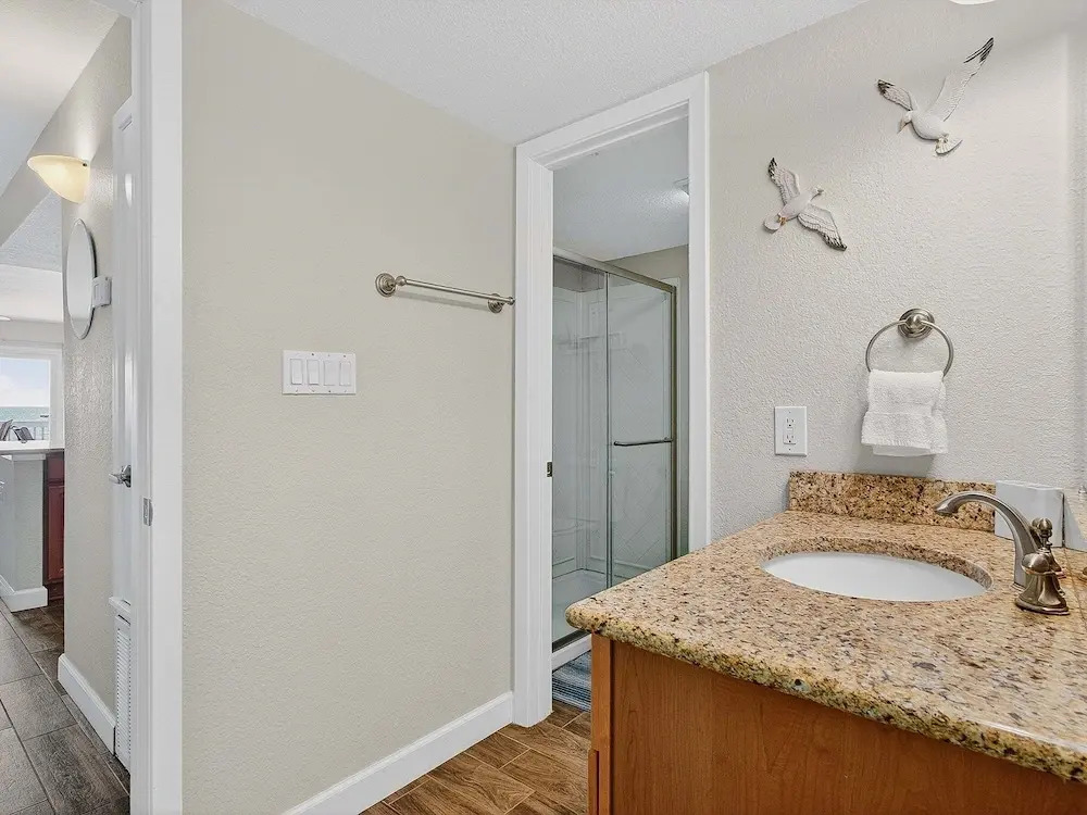 Kontiki Bayfront K304 3 Bedroom Condo