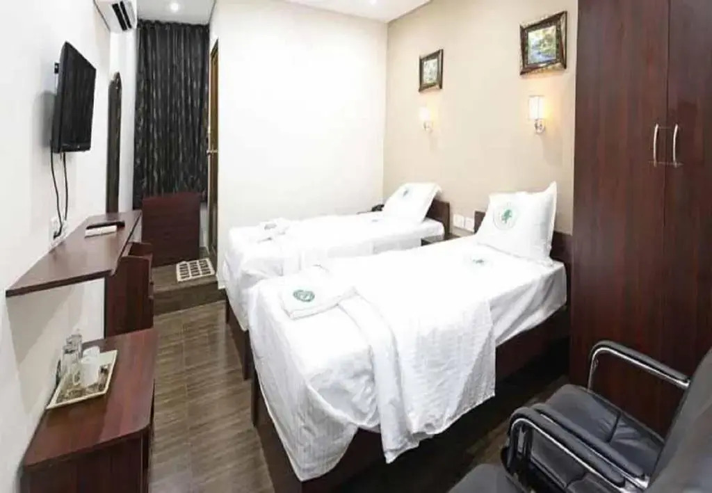 Avyukt Suites