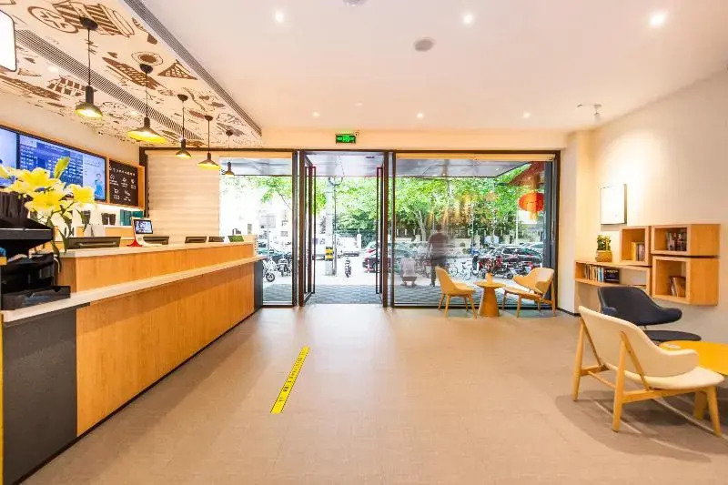 Hanting Hotel Shanghai Zhenjin Road