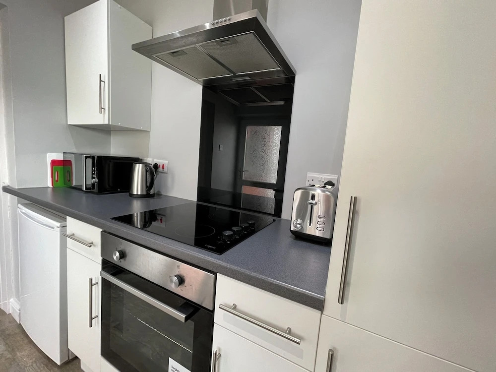 Cosy & Comfortable Apt with Parking