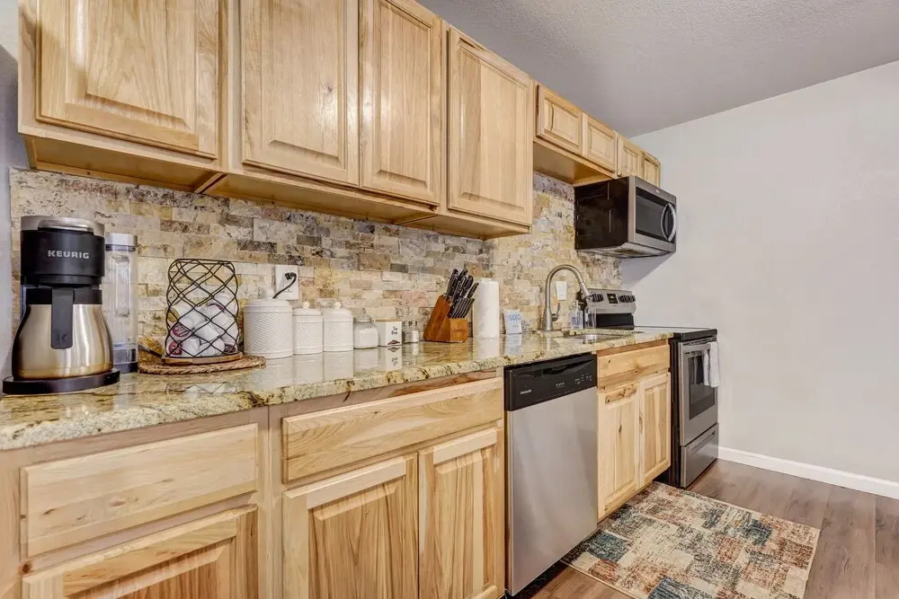 The Pikes Peak Villa -Hot Tub -Mtn Views -Firepit