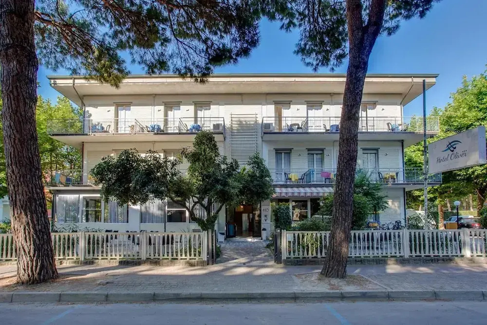 HOTEL OLIVER