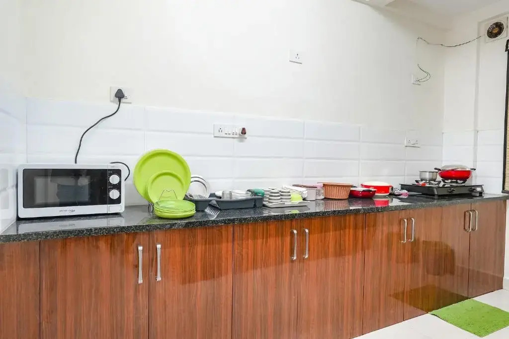 Windfall Service Apartment