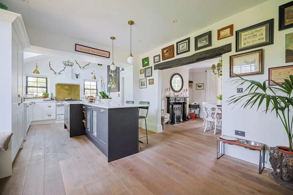Milan House - 4 Bedroom House - Port Eynon