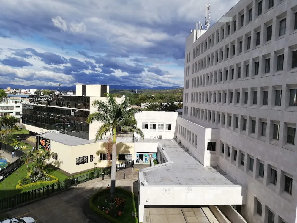 Cmodo Apartamento