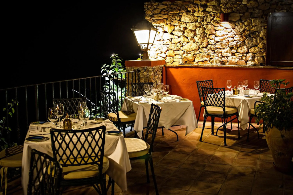 Hotel Carabeo