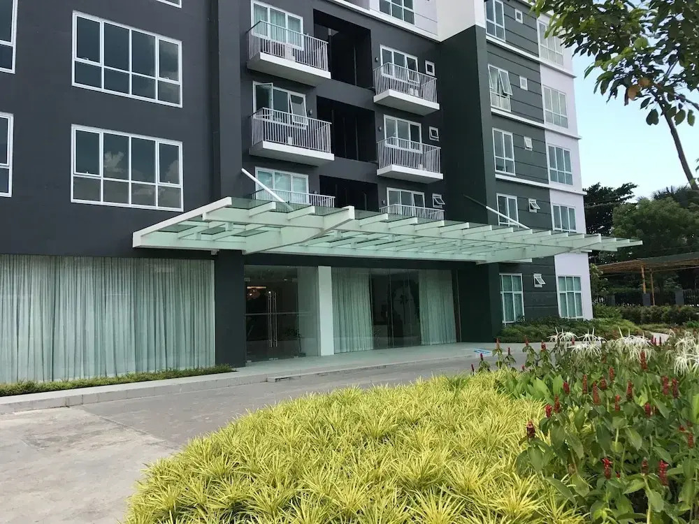 Abreeza Place Apartments