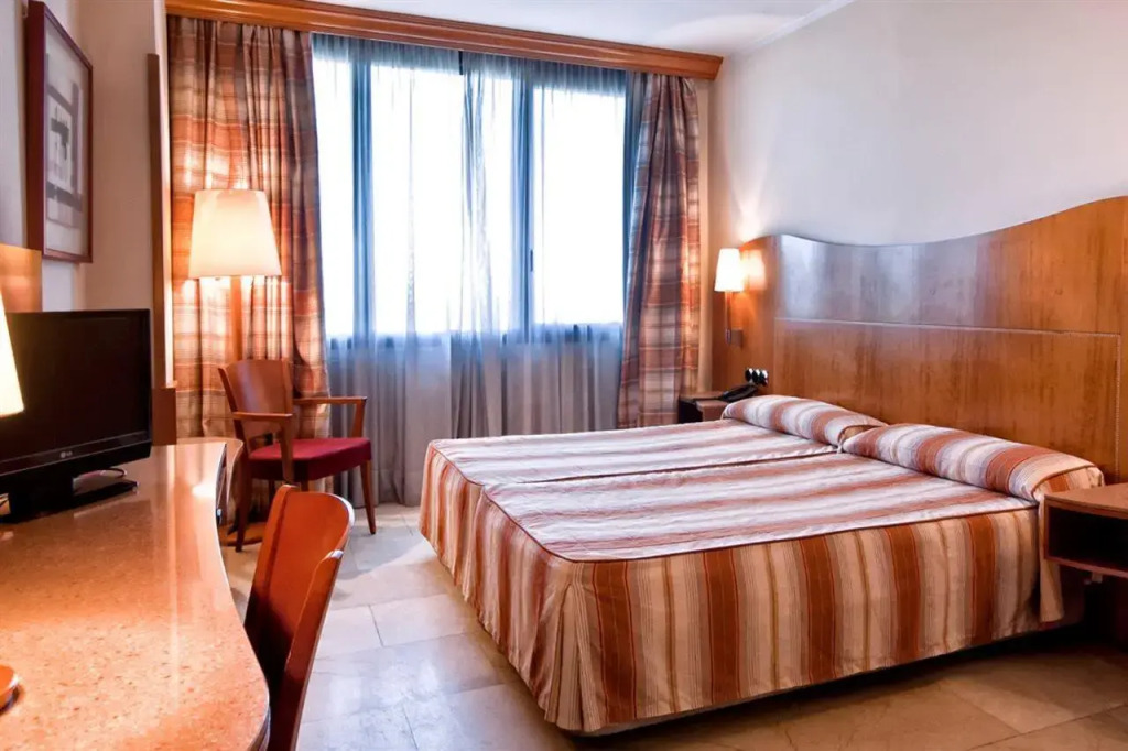 Hotel Aristol