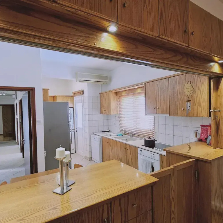82 NIC - Stay Aurum Apartment