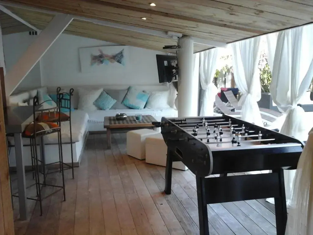 Villa Petra Bianca 8 chambres 16 pers À proximité de la Marina de Bonifacio Piscine Chauffée