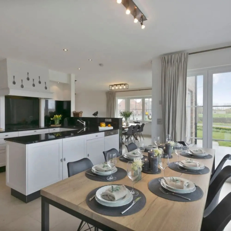 Family House With a Beautiful View in Damme