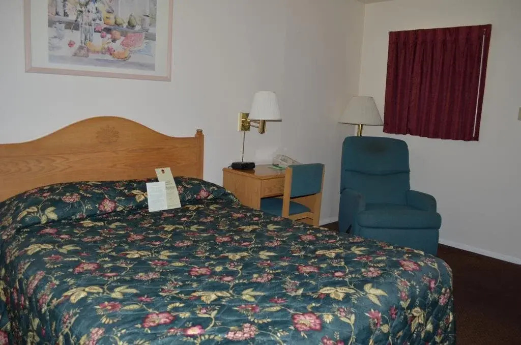 Airport Inn