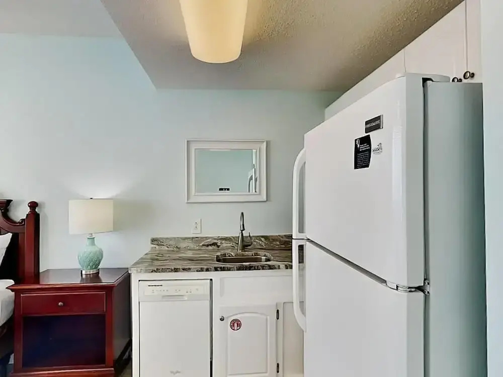 Majestic Beach Towers 1-1412