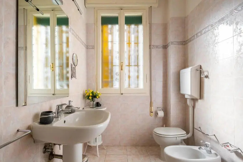Z8 Comfort In the Heart of Bologna