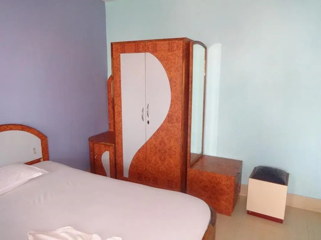 Hotel Raj