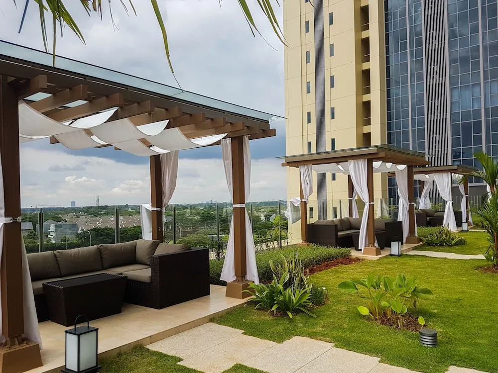 Nice 2Br At Branz Bsd City Apartment