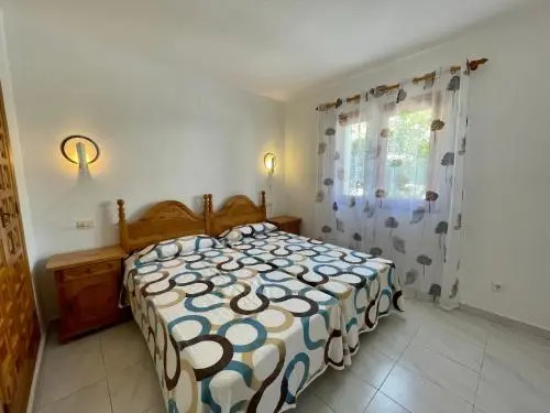 Bungalow Mar W1B02