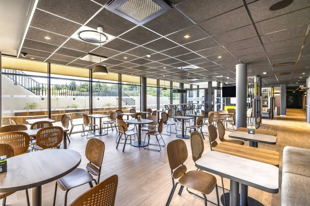 B&B HOTEL Carcassonne Rocadest La Cité