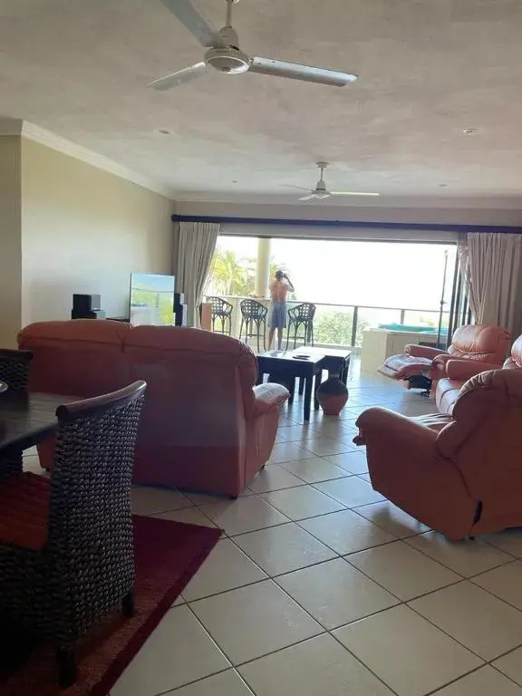Trevi Sea-view Apartment
