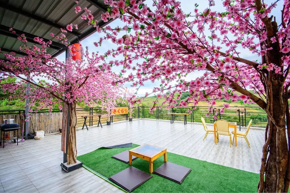 Sakura Yama Resort