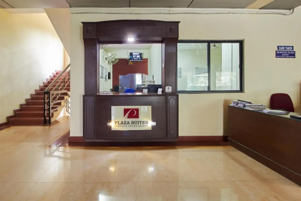 Plaza Suites