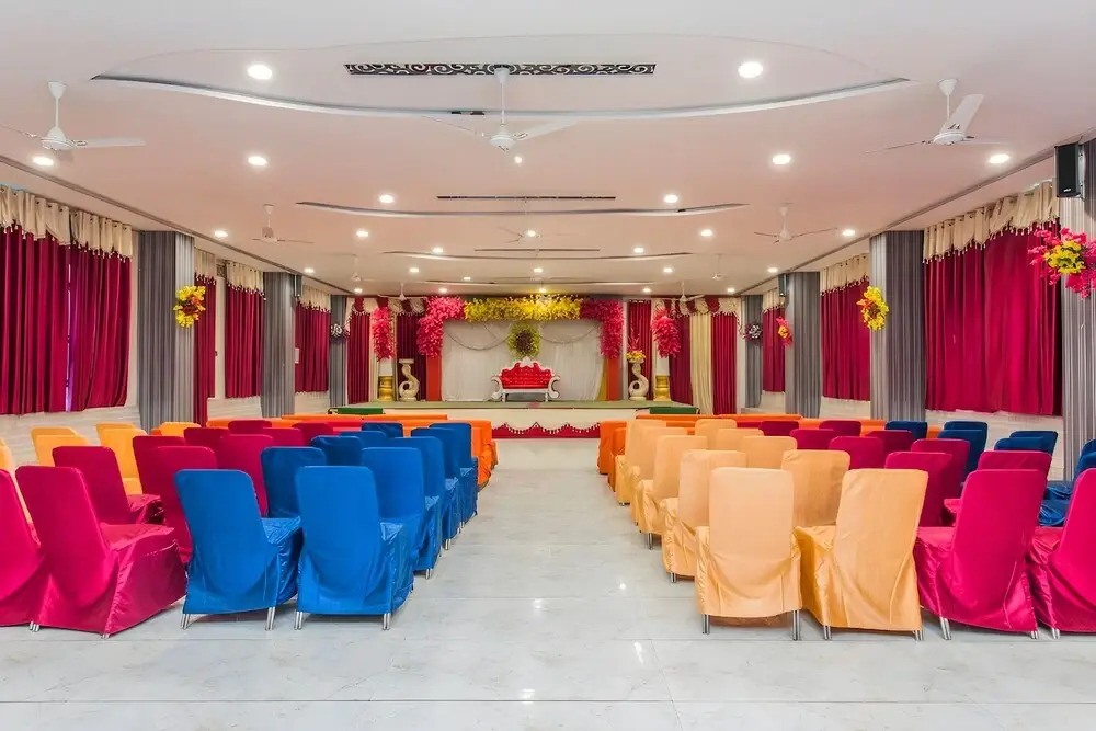 Hotel Nakshtra inn