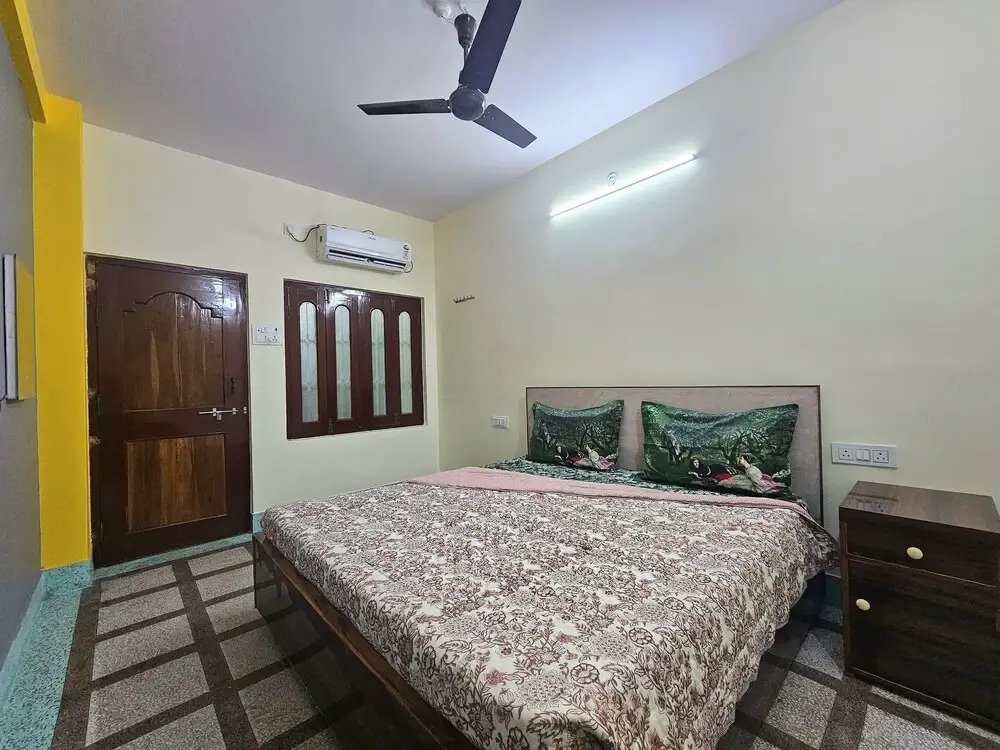 Saraogi Homestays