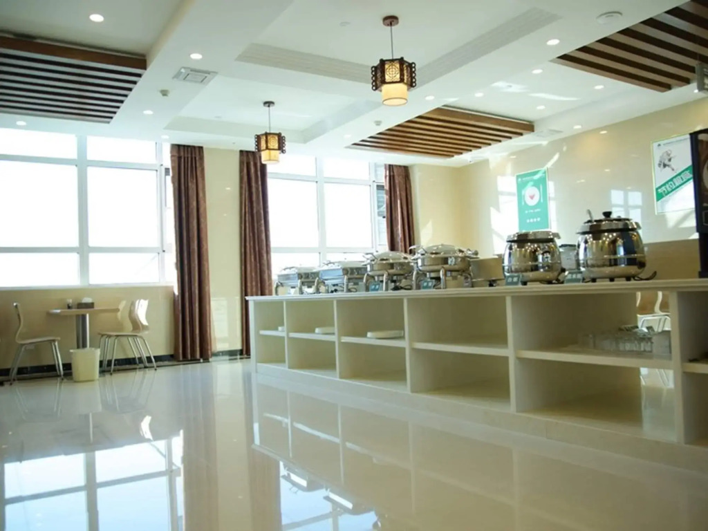 GreenTree Inn Suqian Sihong Passenger Station Zhongyuan Logistics District Hotel